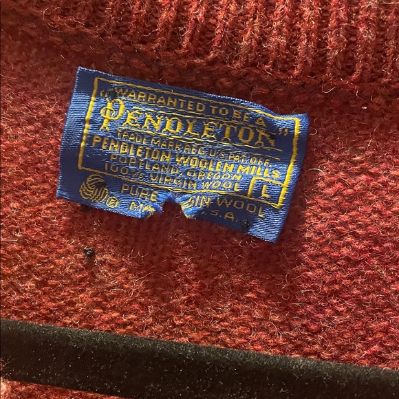Pendleton pullover vest - Picture 2 of 3